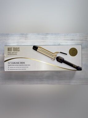 Hot Tools Pro Artist 24K Gold Collection 1-1/2” Curling Wand